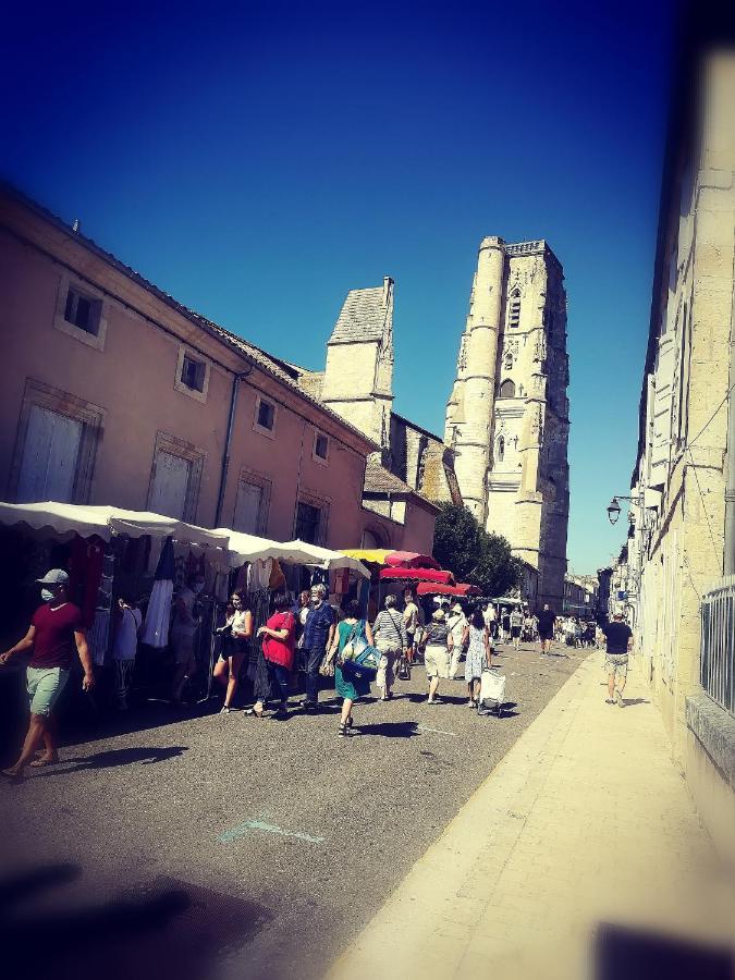 Gite De La Cathedrale - Лектур Экстерьер фото